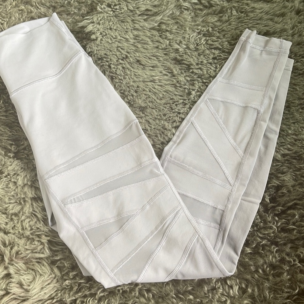 Lululemon Mesh Wunder Unders - image 1